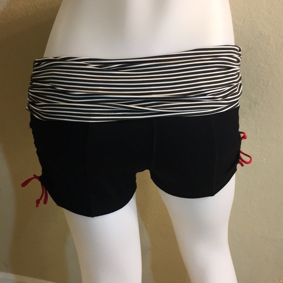 Great Cond Bebe Sport Workout Shorts - Picture 7 of 8